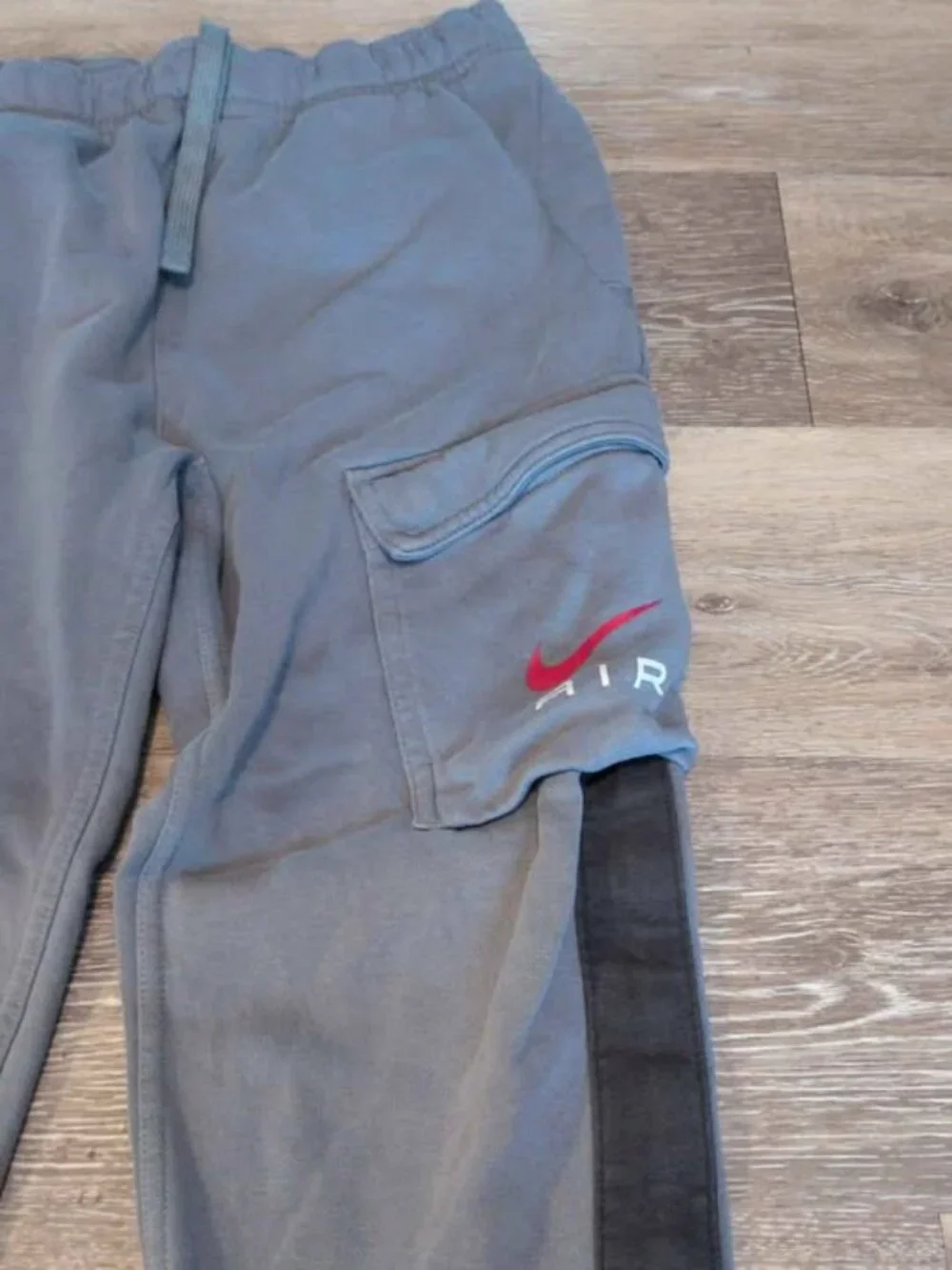 Nike Air Grey Cargo Sweatpants Joggers youth large